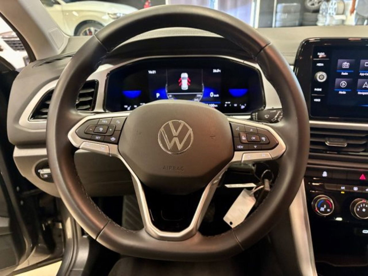 Volkswagen T-Roc 1.5 tsi R-Line dsg (13)