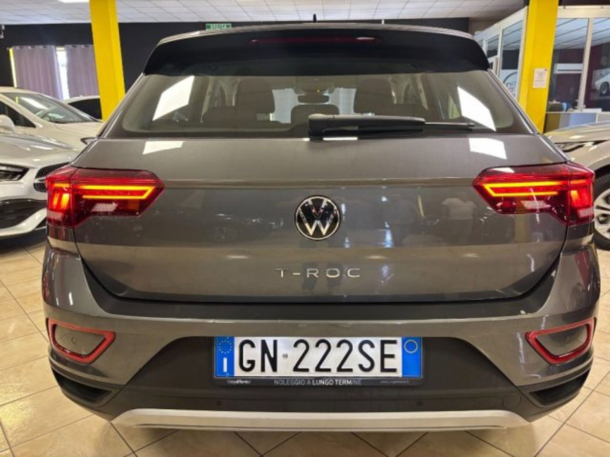 Volkswagen T-Roc 1.5 tsi R-Line dsg (5)