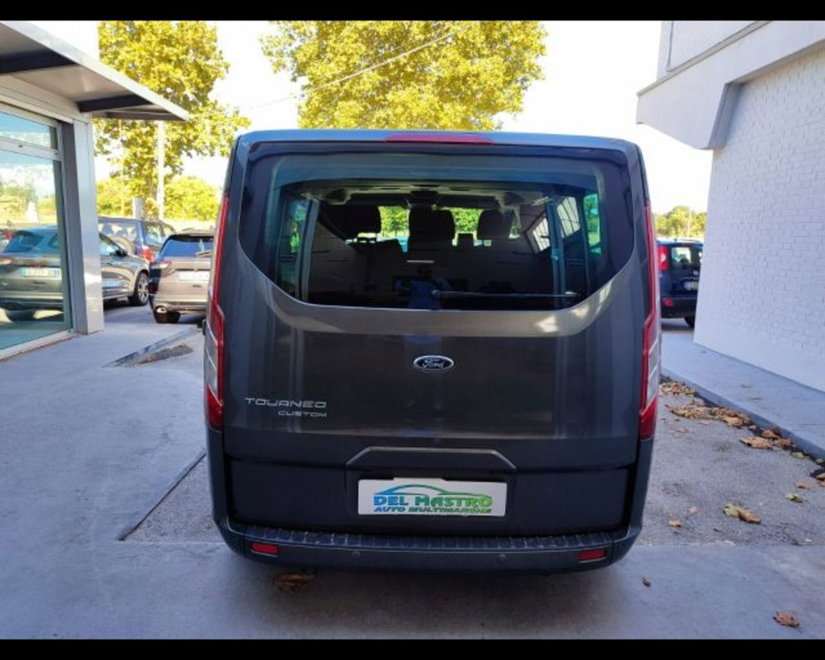 Ford Tourneo Custom 310 2.0 TDCi 130CV PC Titanium (4)