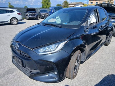 Toyota Yaris 1.5 Hybrid 5 porte Energy (2)