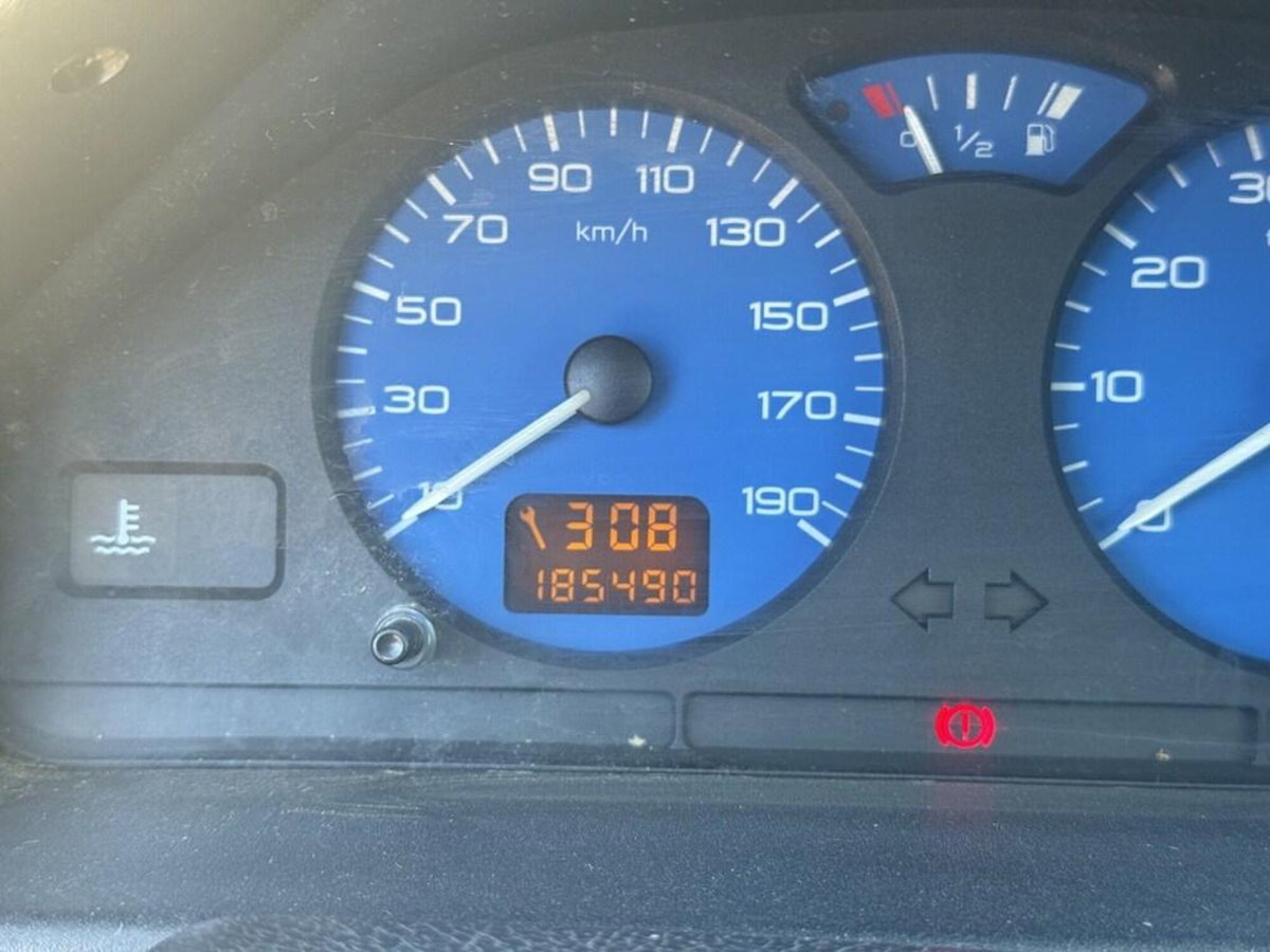 Peugeot 106 cat 3 porte Open (9)