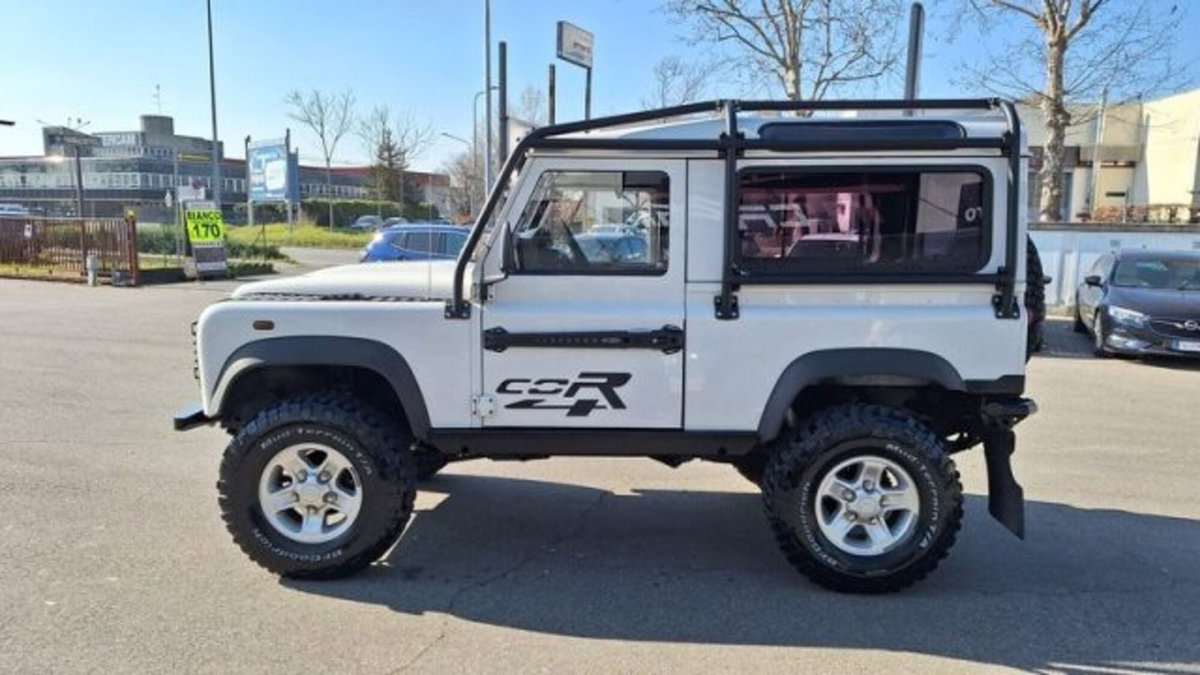 Land Rover Defender 90 2.2 TD4 Pick Up E (3)