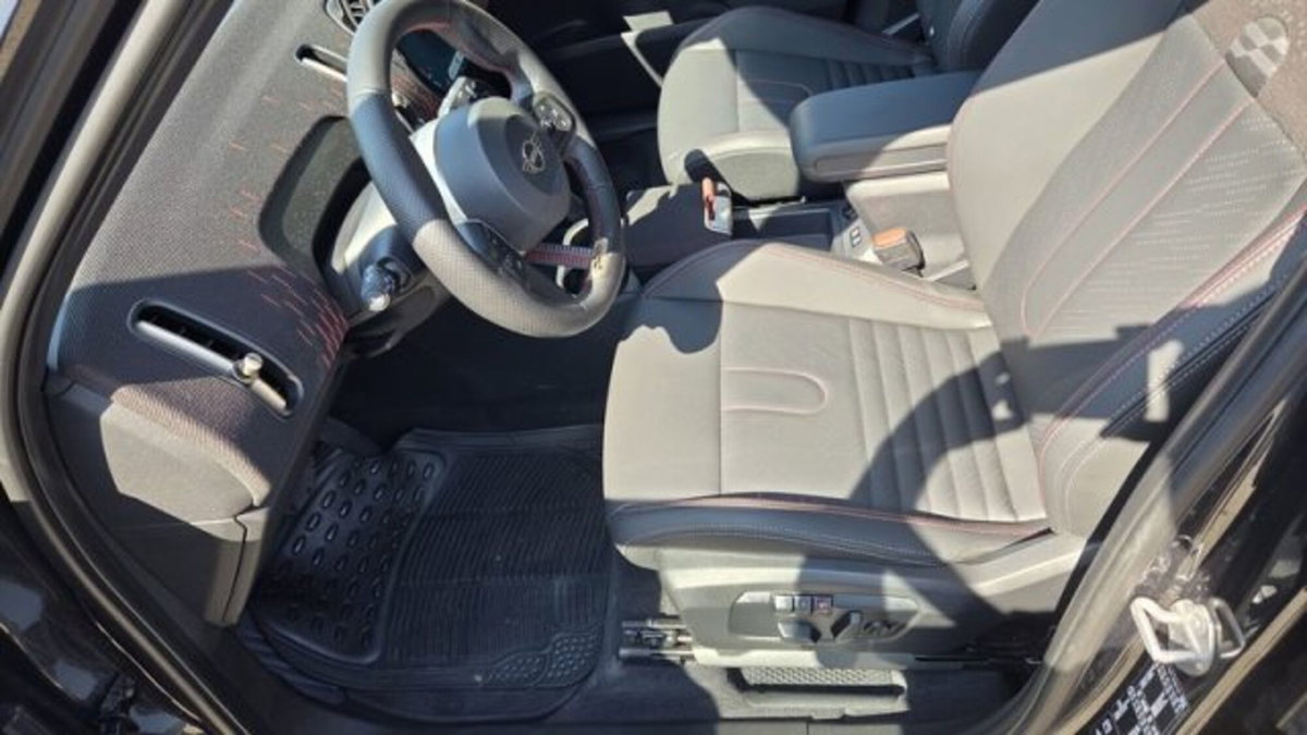 MINI Mini Countryman E JCW (19)