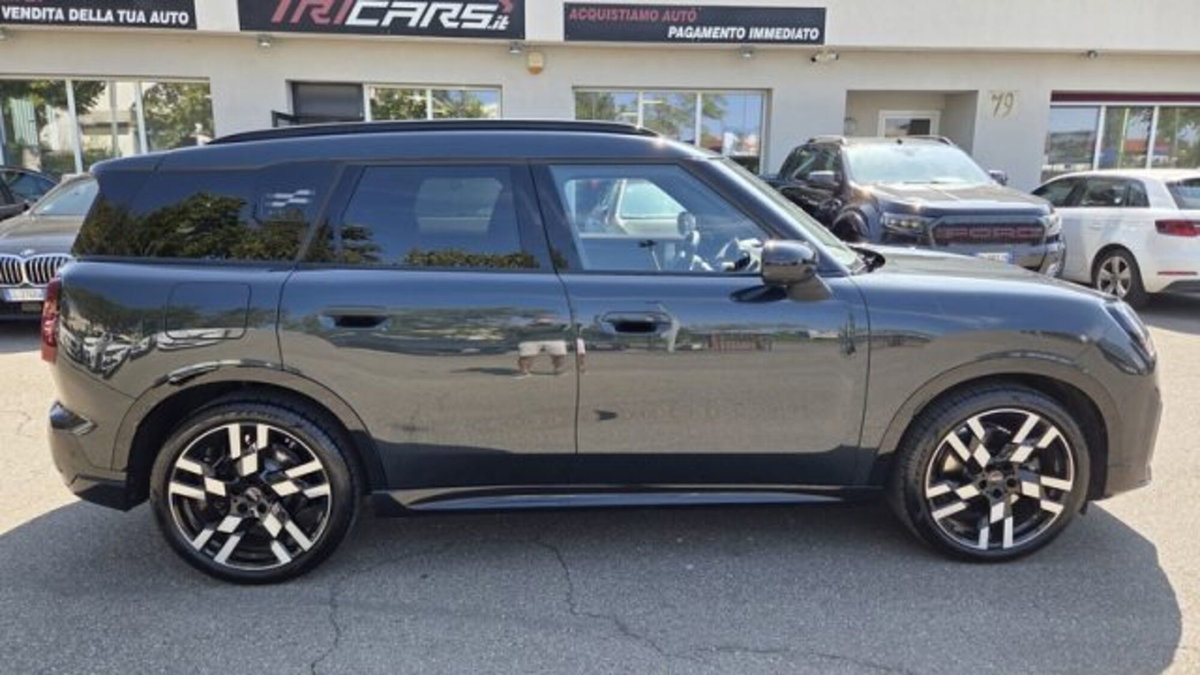 MINI Mini Countryman E JCW (5)
