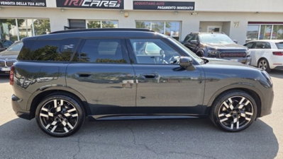 MINI Mini Countryman E JCW (5)