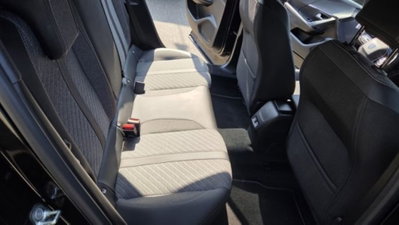 Peugeot 2008 50 kWh Allure (12)
