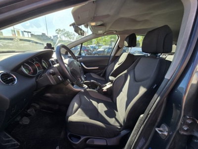Peugeot 308 1.6 HDi 110CV 5p. Business (7)