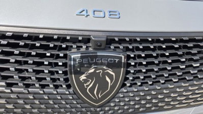 Peugeot 408 1.2 puretech Allure s&s 130cv eat8 (10)