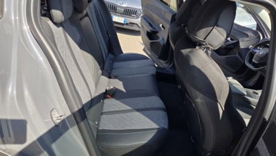 Peugeot 408 1.2 puretech Allure s&s 130cv eat8 (14)