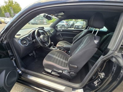 Volkswagen Maggiolino 2.0 TSI DSG Sport (7)