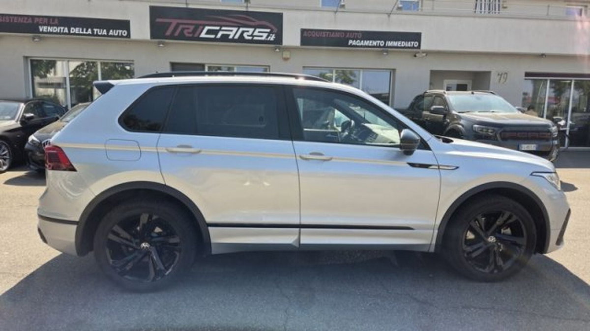 Volkswagen Tiguan 2.0 TDI 200 CV SCR DSG 4MOTION R-Line (5)