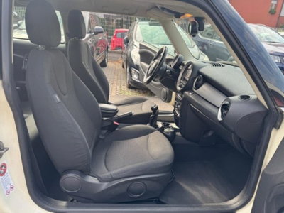MINI Mini 1.6 16V One (55kW) (13)