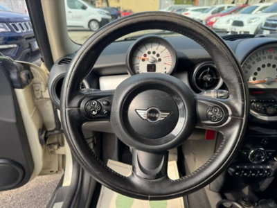 MINI Mini 1.6 16V One (55kW) (8)