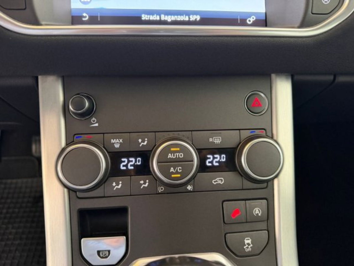 Land Rover Range Rover Evoque 2.0 TD4 150 CV 5p. Pure (16)