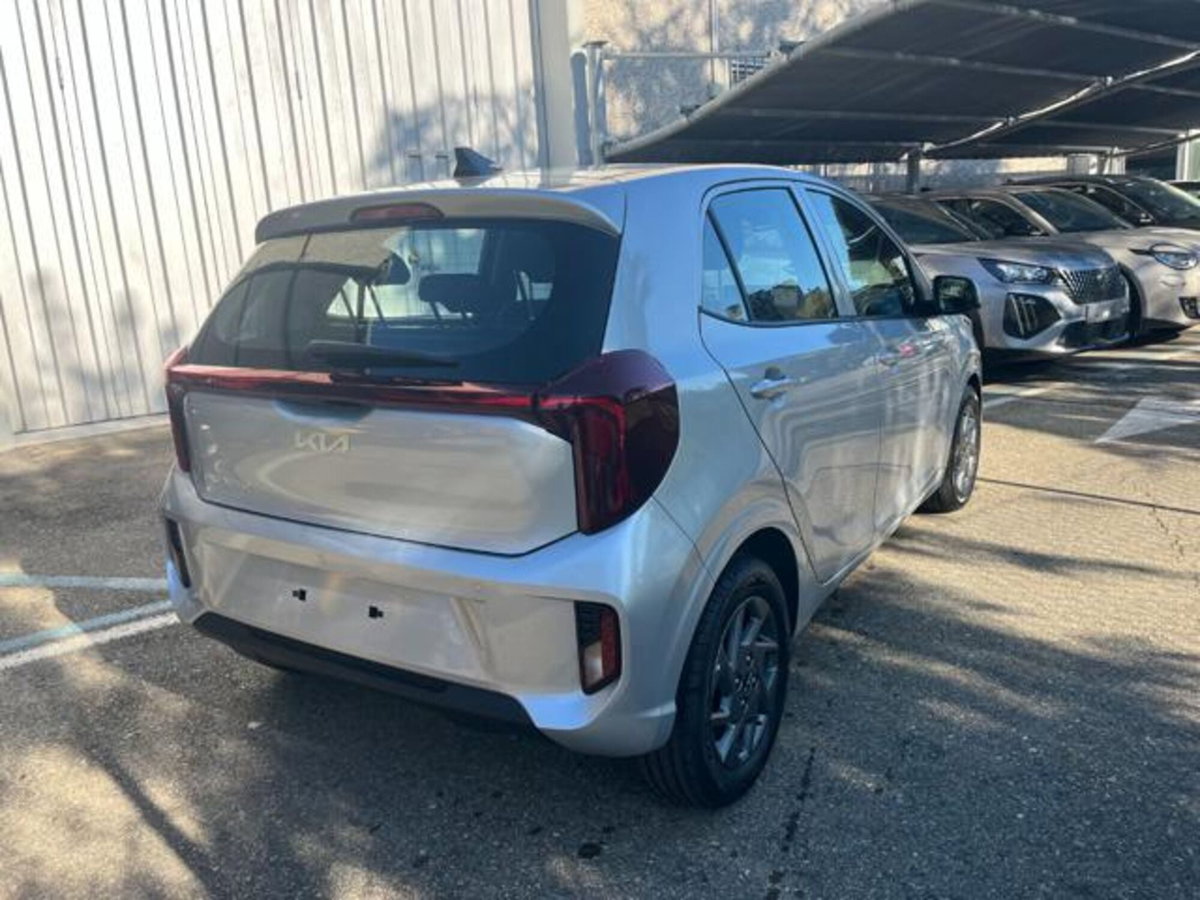 Kia Picanto 1.0 dpi Launch Edition (3)