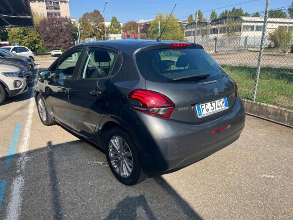 Peugeot 208 75 5 porte Allure (2)