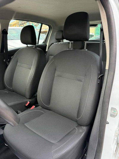 Dacia Sandero 1.5 dCi 8V 75CV Ambiance (10)