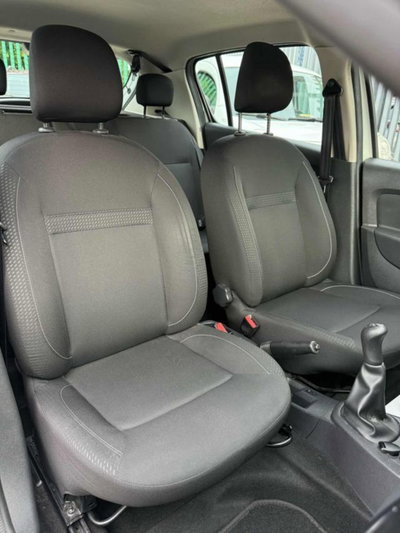 Dacia Sandero 1.5 dCi 8V 75CV Ambiance (16)