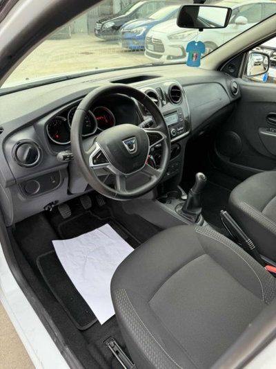 Dacia Sandero 1.5 dCi 8V 75CV Ambiance (8)
