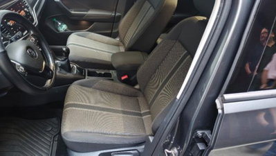 Volkswagen T-Roc 1.0 TSI 115 CV Style BlueMotion Technology (6)