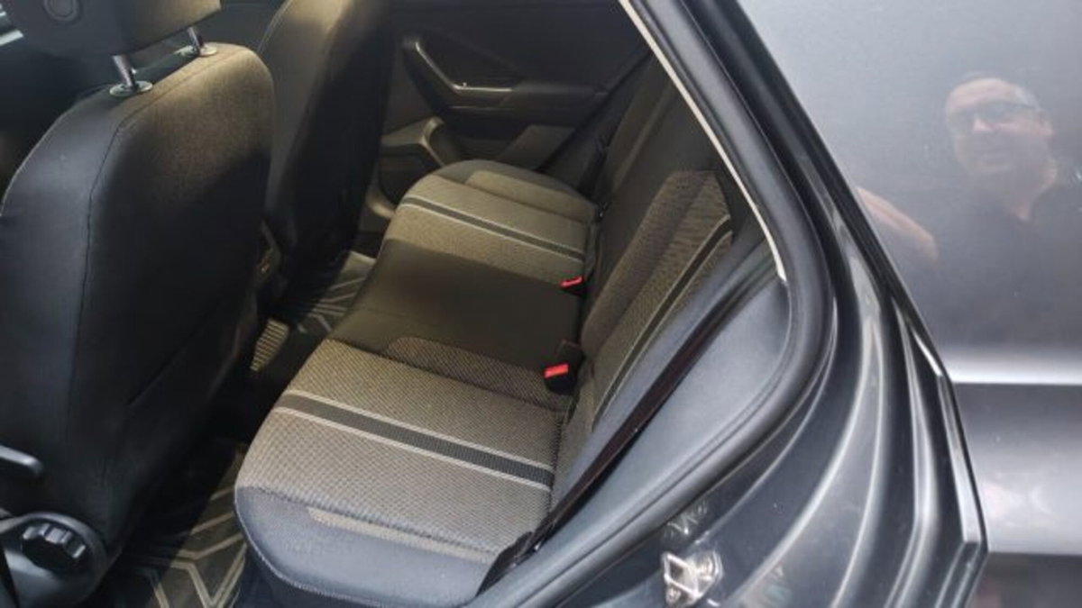 Volkswagen T-Roc 1.0 TSI 115 CV Style BlueMotion Technology (7)