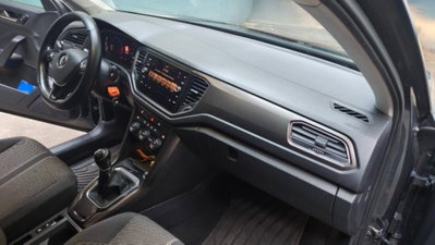 Volkswagen T-Roc 1.0 TSI 115 CV Style BlueMotion Technology (9)