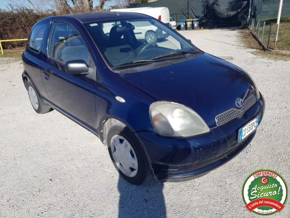Toyota Yaris D-4D cat 3 porte Sol (11)
