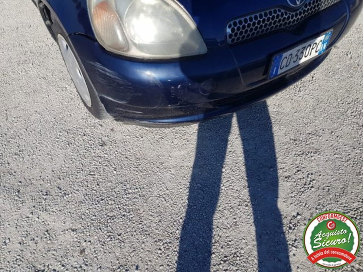 Toyota Yaris D-4D cat 3 porte Sol (8)