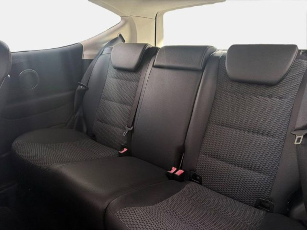 Mercedes-Benz Classe A 160 BlueEFFICIENCY Coupé Special Edition (13)