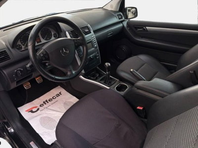Mercedes-Benz Classe A 160 BlueEFFICIENCY Coupé Special Edition (7)
