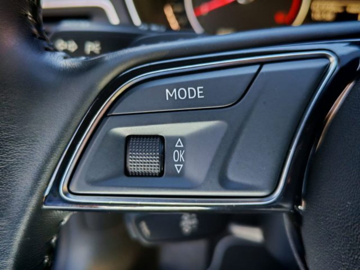 Audi A5 Cabrio 2.0 TDI 190 CV S tronic (13)