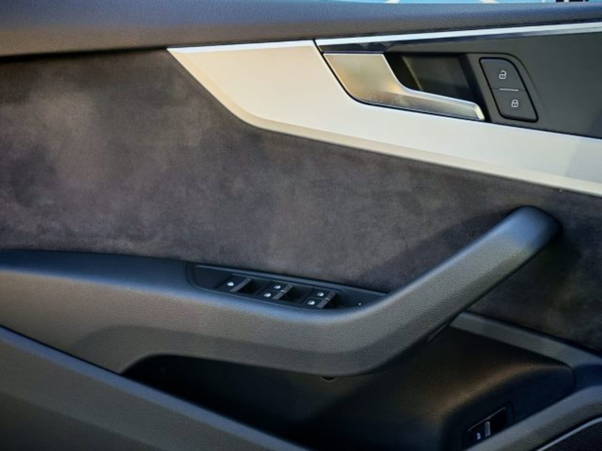 Audi A5 Cabrio 2.0 TDI 190 CV S tronic (15)