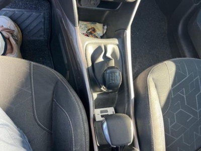 Peugeot 2008 e-HDi 92 CV Stop&Start ETG6 Active (8)