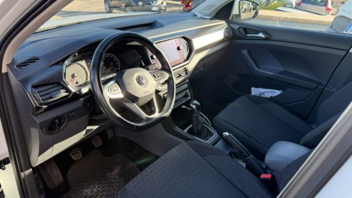 Volkswagen T-Cross 1.6 TDI SCR Style BMT (7)