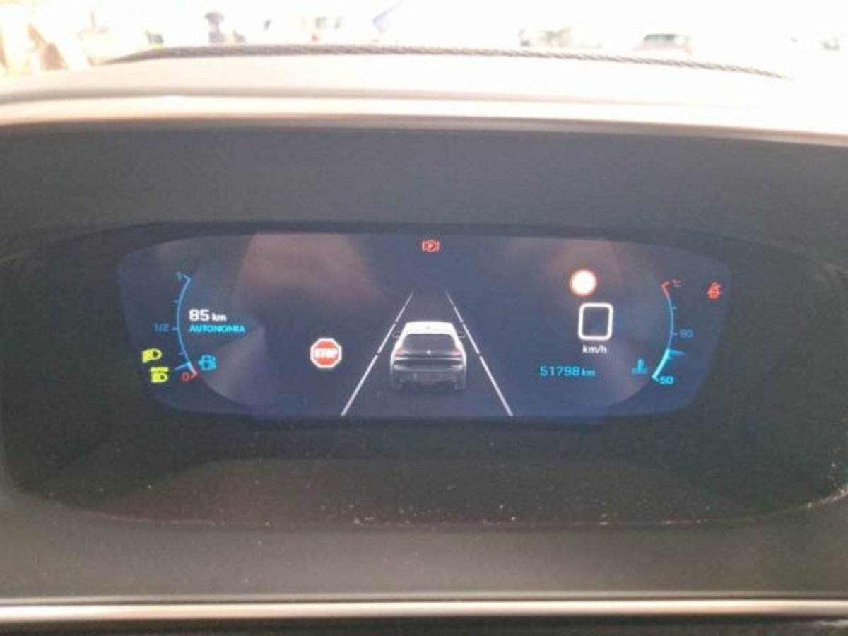 Peugeot 208 1.2 puretech Active s&s 75cv (5)