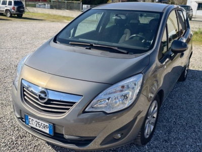 Opel Meriva 1.3 CDTI 95CV ecoFLEStart&Stop Cosmo (4)