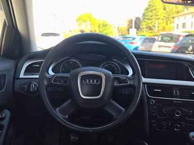Audi A4 Avant 2.0 TDI 120 CV (13)