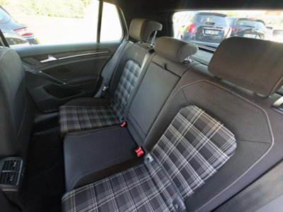 Volkswagen Golf Variant GTD 2.0 TDI BlueMotion Technology (14)