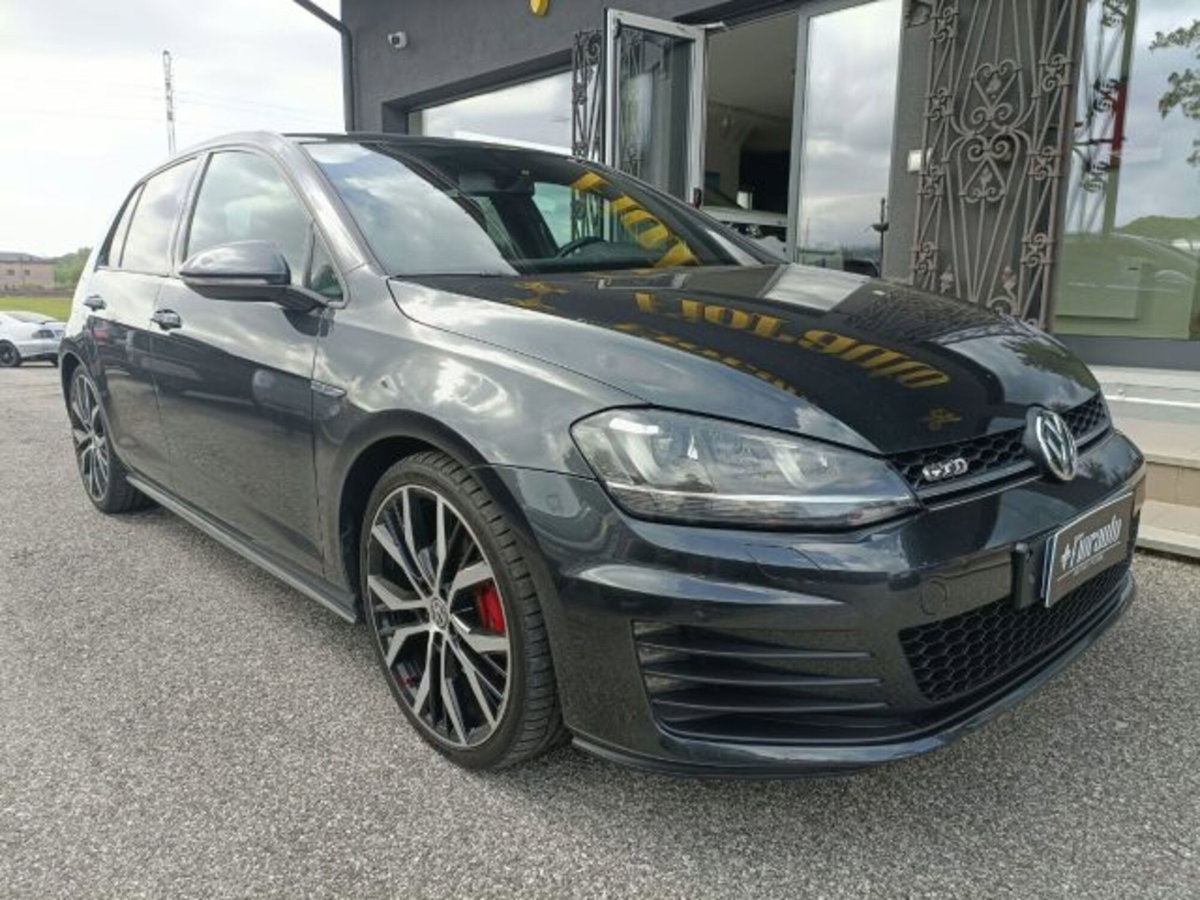 Volkswagen Golf Variant GTD 2.0 TDI BlueMotion Technology (2)