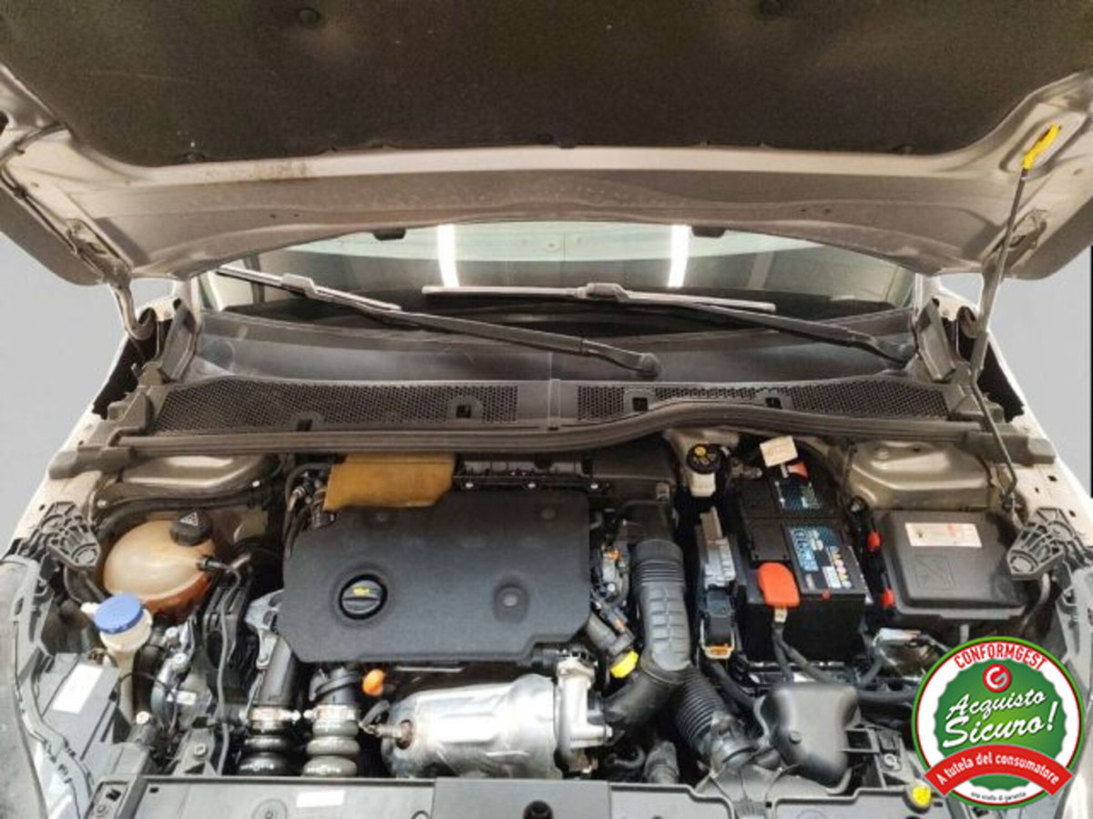 Peugeot 208 BlueHDi 100 Stop&Start 5 porte Allure (18)