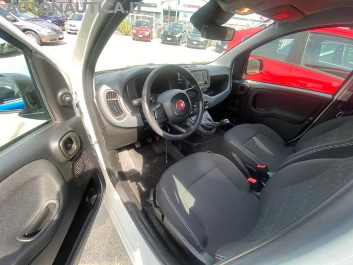 Fiat Panda 1.0 firefly hybrid Icon s&s 70cv (5)