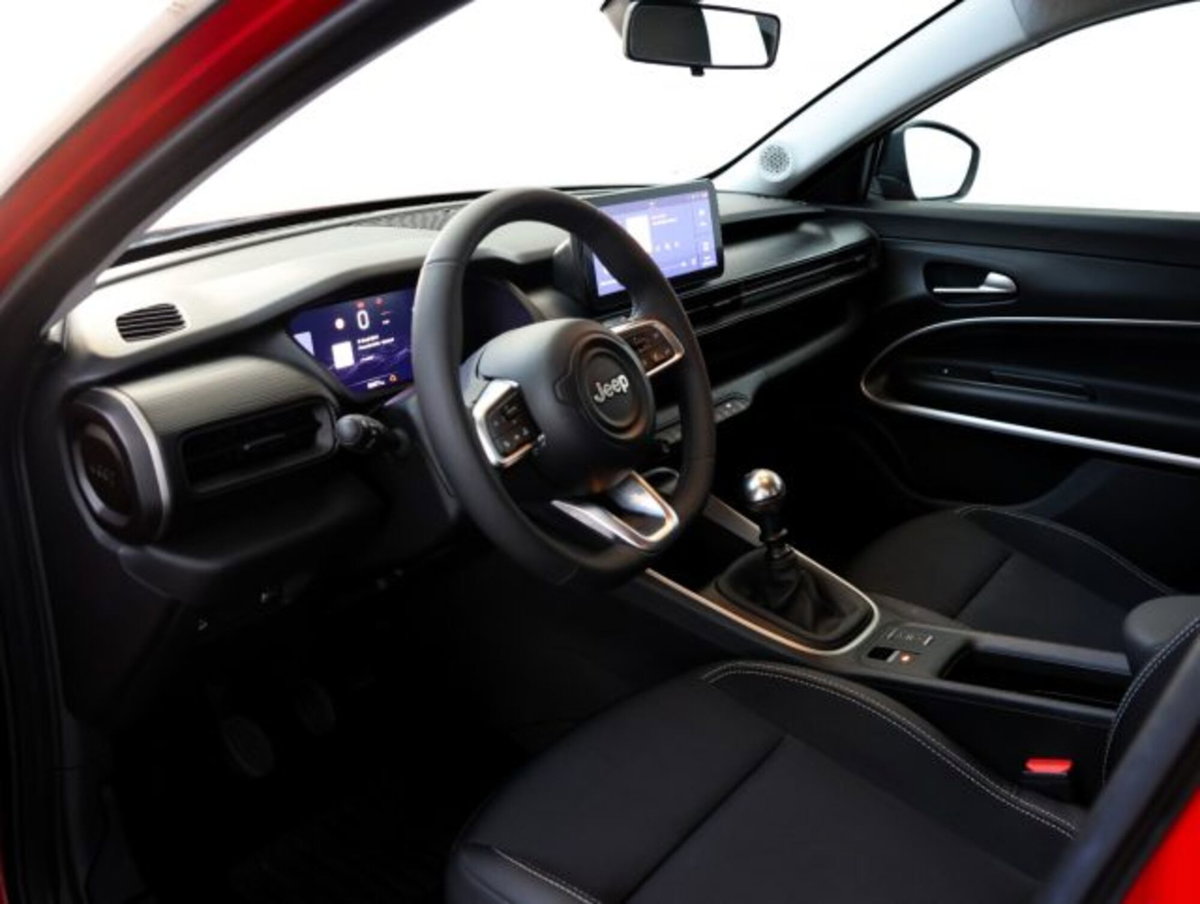 Jeep Avenger 1.2 turbo Altitude fwd 100cv (9)