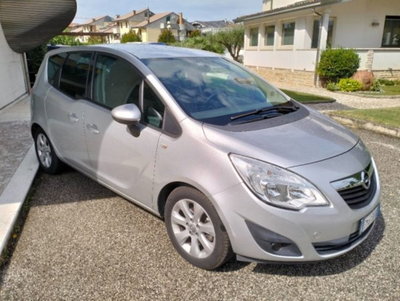 Opel Meriva 1.4 100CV Cosmo (3)