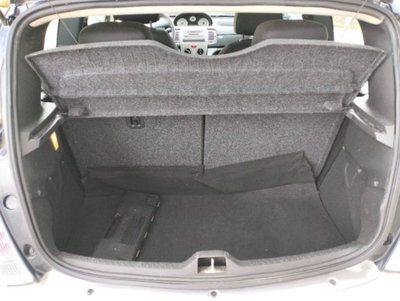 Lancia Ypsilon 1.4 Oro Bianco (4)