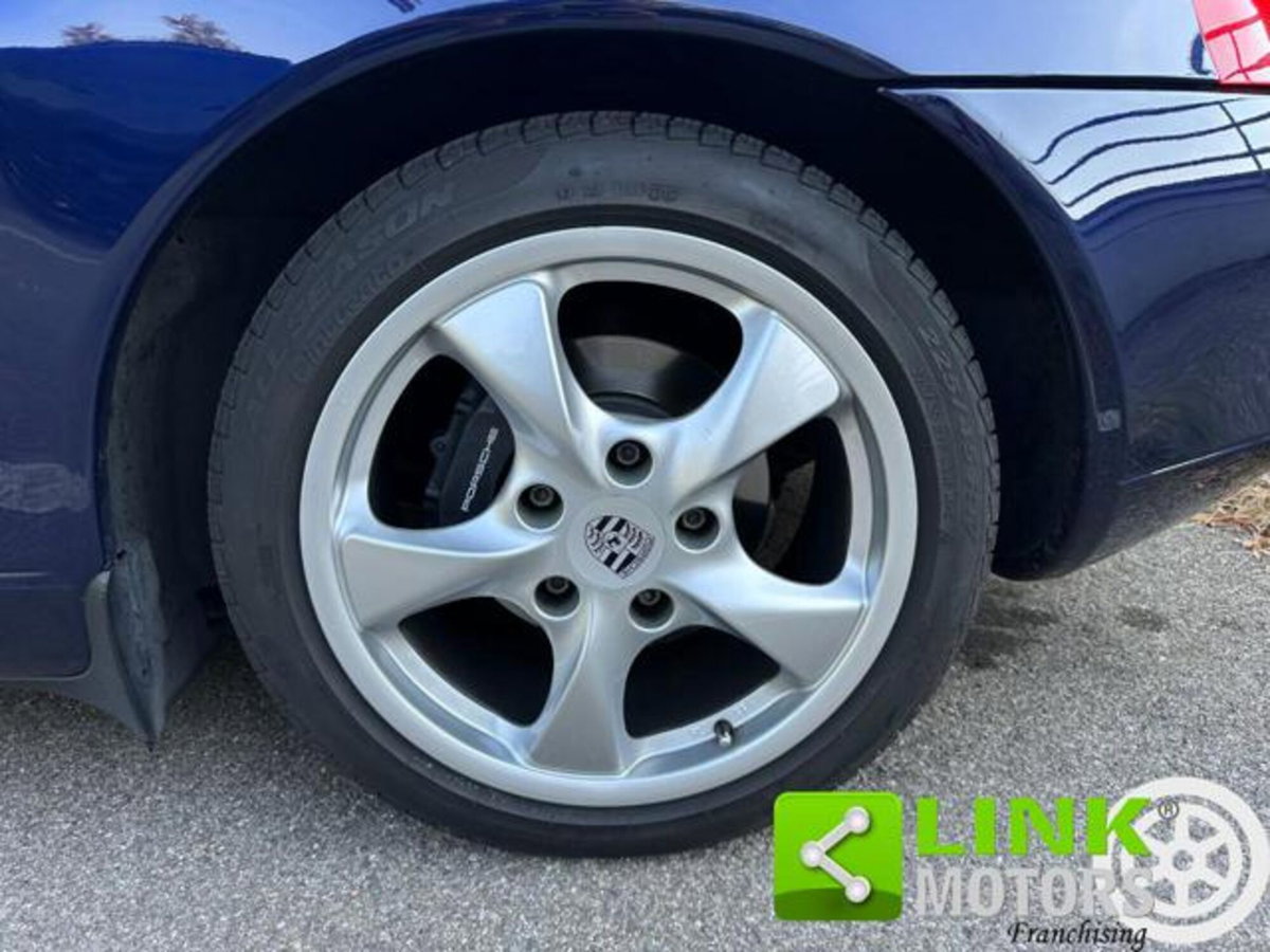 Porsche Boxster 2.7i 24V cat (11)
