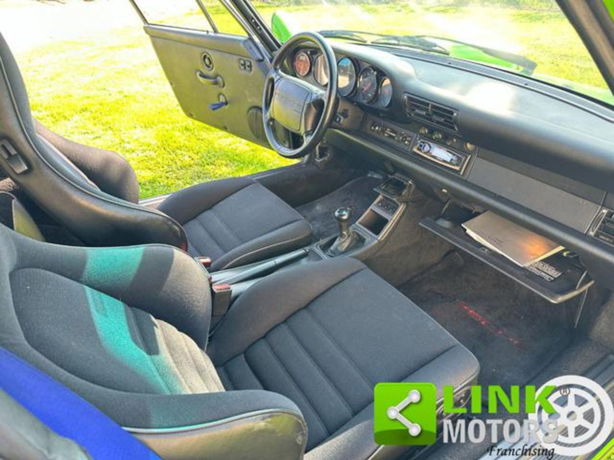 Porsche 911 Coupé Carrera 3.7 cat RS (15)