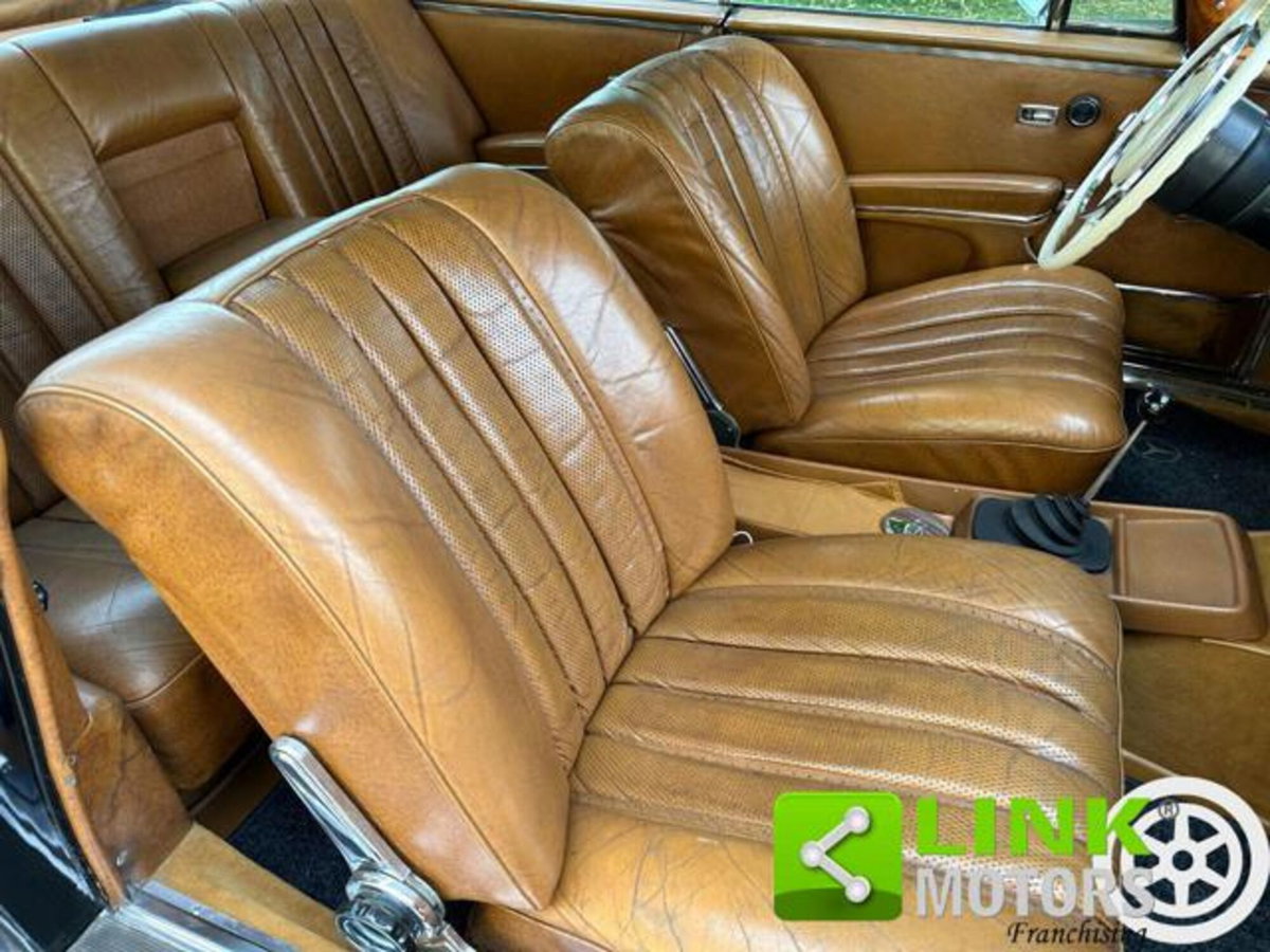 Mercedes-Benz 280 Coupé 280 SLC (12)