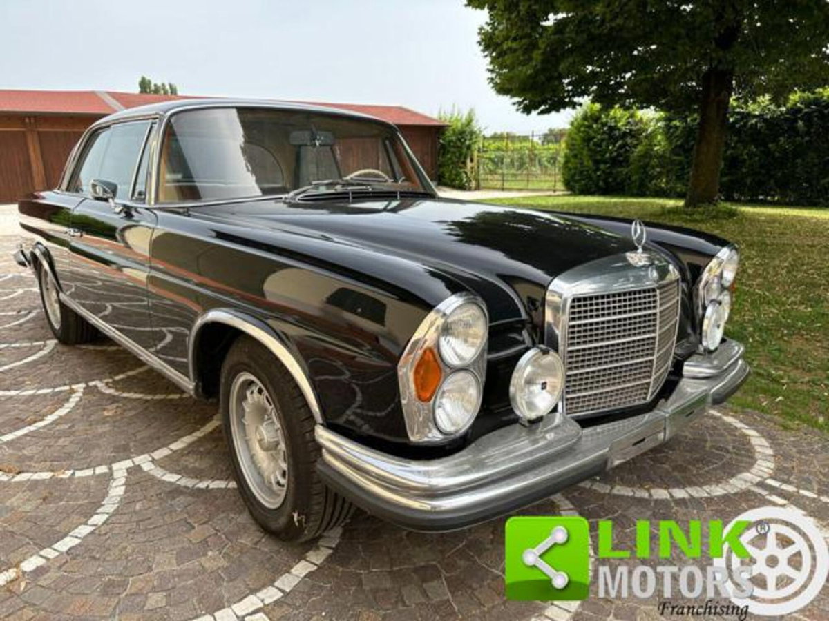 Mercedes-Benz 280 Coupé 280 SLC (5)