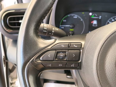 Toyota Yaris 1.5 Hybrid 5 porte Energy (16)