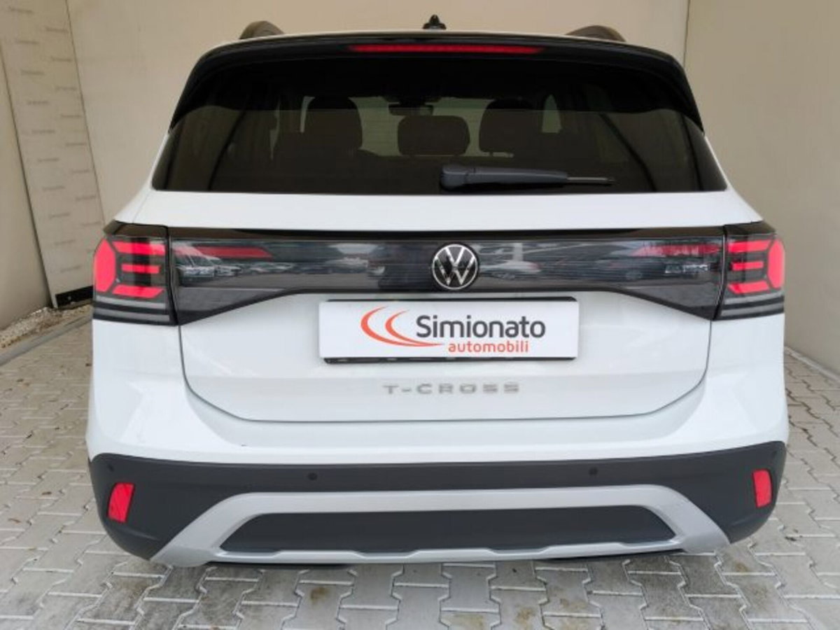 Volkswagen T-Cross 1.0 TSI Sport (5)